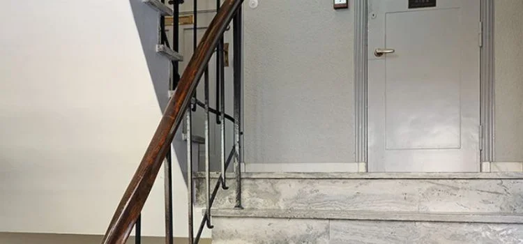 Trapphusmalning e x ()